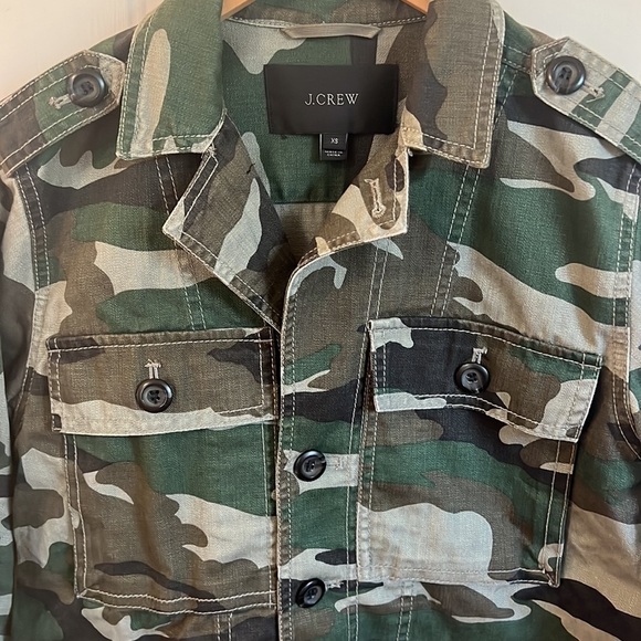 J Crew // Camouflage Utility Shirt Jacket Shacket - Picture 6 of 10